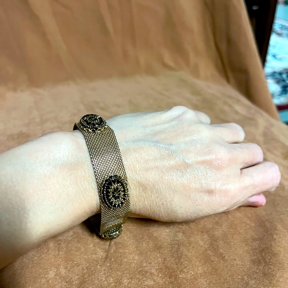 SOLD! Gorgeous art deco style gold tone bracelet with black charm design